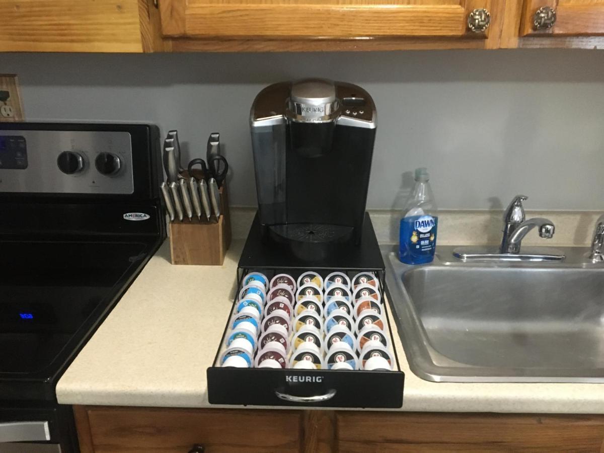 Just Like Being At Home- Newly Renovated Unit North Troy エクステリア 写真